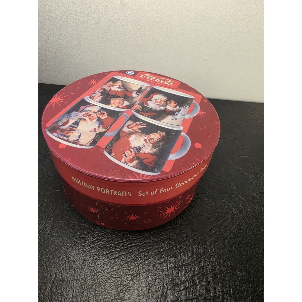 Coca Cola Stoneware Santa Mugs 4 Coffee Cups Sakura Oneida Coke  Boxed Set